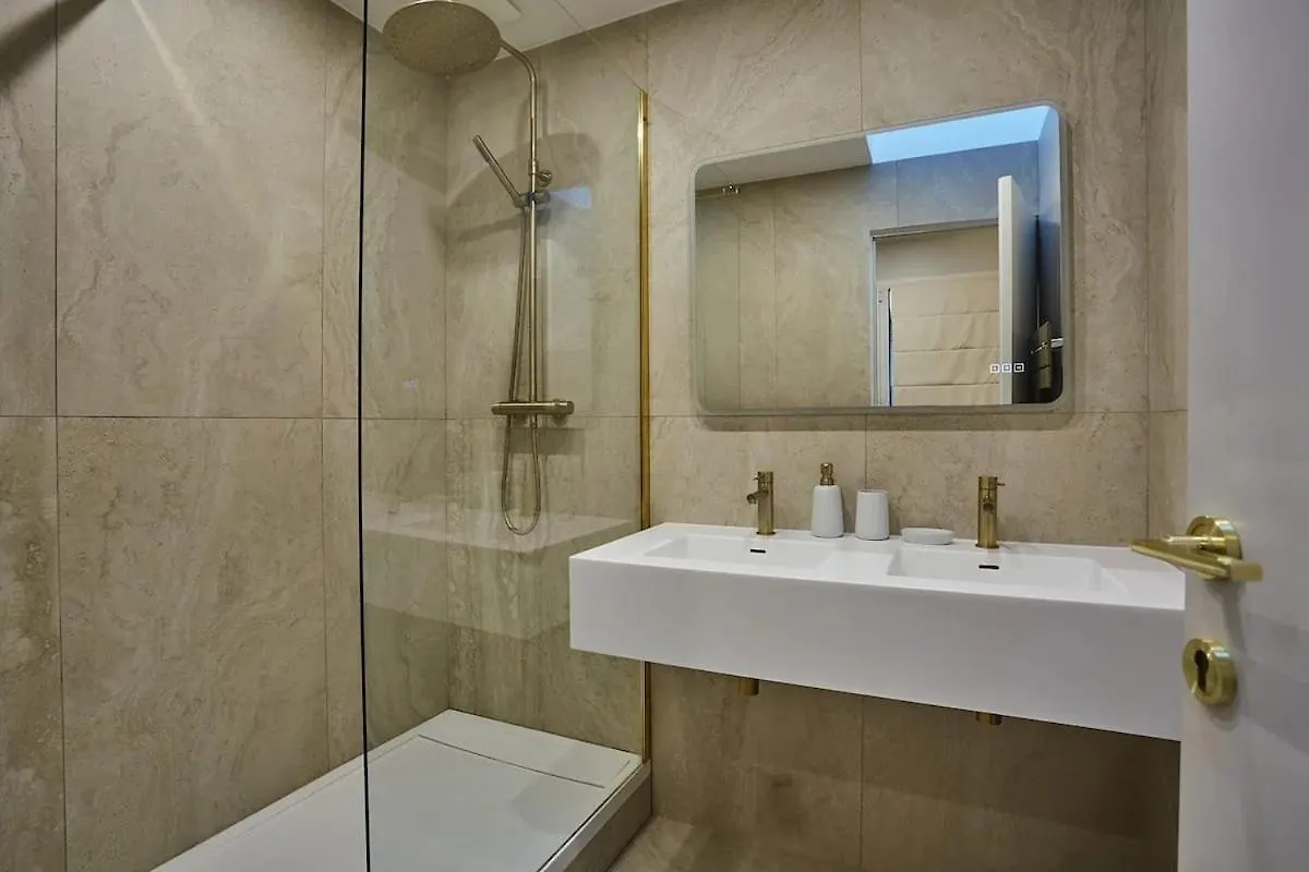 Place De La Bastille Cozy And Modern 2Bd Paris
